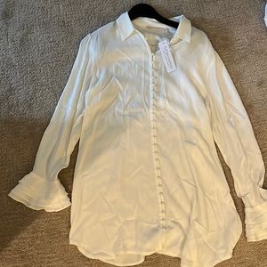 Soft surrounding tunic shirt size 14/16 cream colored new with tags on